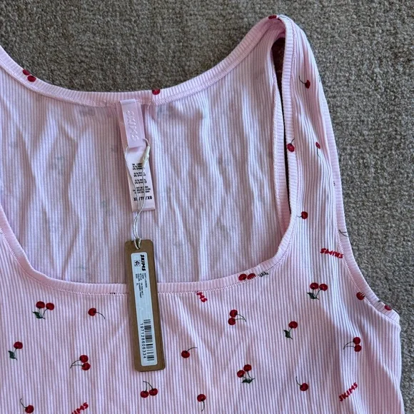 SKIMS Exclusive Valentines Day Print Pink Cherry Soft Lounge Tank Top - Picture 2 of 6